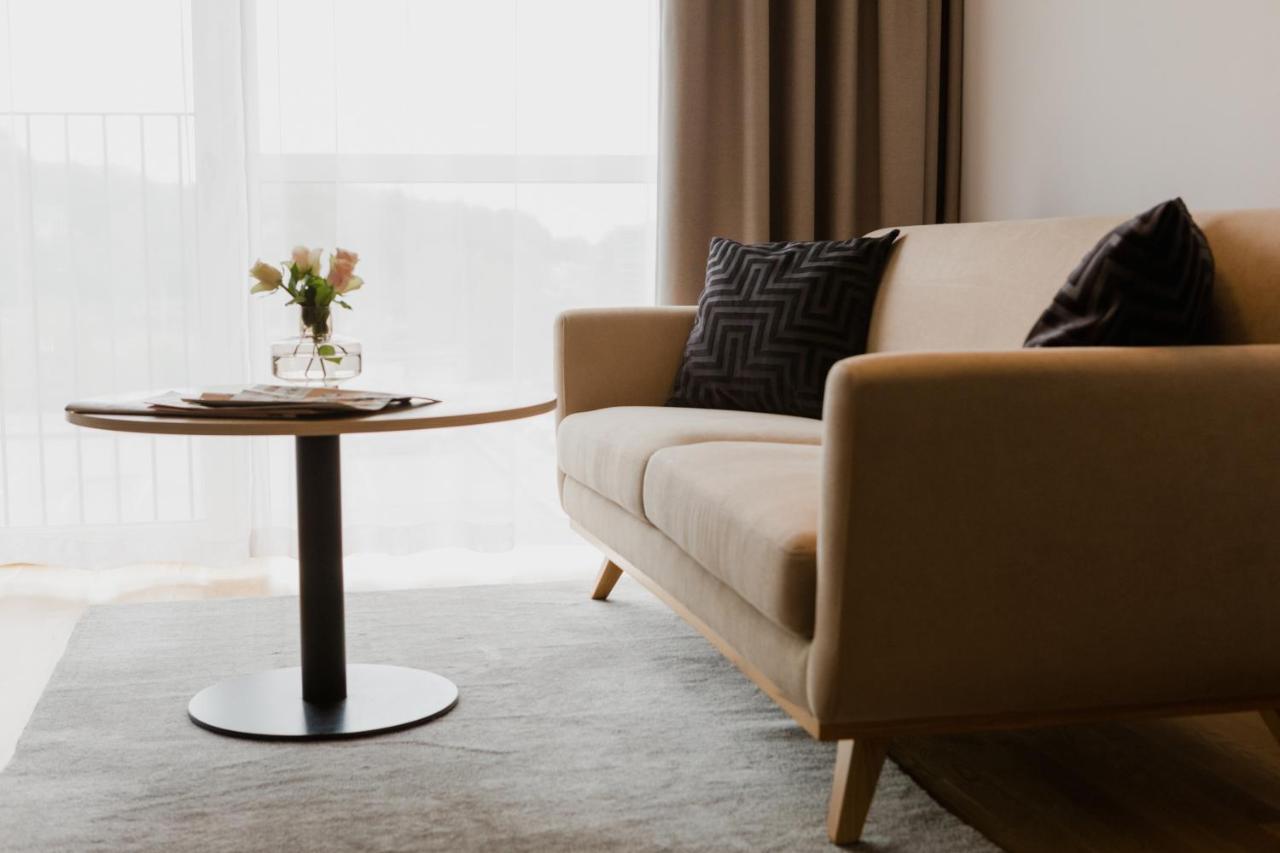 Boo Boo Living Aparthotel Kottla Bagian luar foto